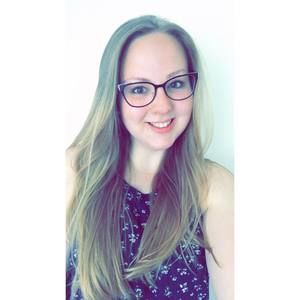 Meet your Posher, Elyssa